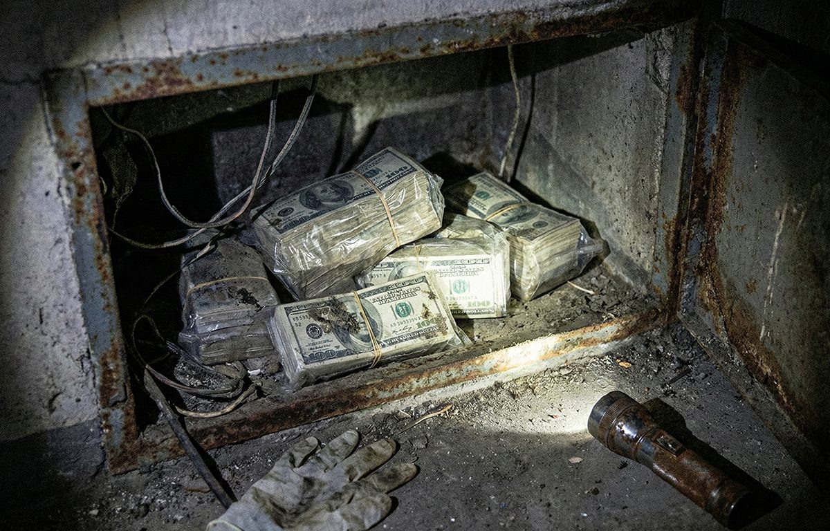 "Зуби дракона" із золотим напиленням: СБУ викрила чиновника, який вкрав мільйони на обороні