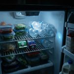 Холодильник потік, а світла немає: як врятувати стратегічні запаси їжі