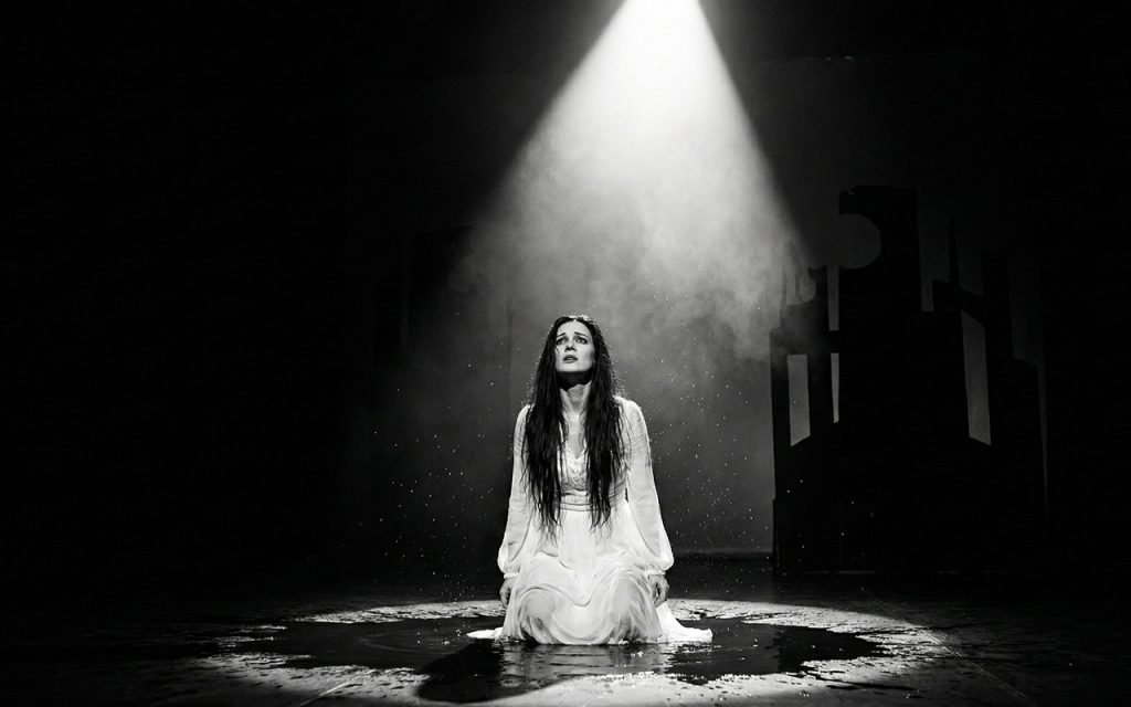 «Посіпаки» в чергах і магія на сцені: як «Конотопська відьма» зламала стереотипи про нудну класику