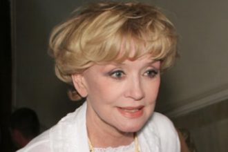 Фінал, гідний драми: Віра Алентова пішла з життя під час прощання з колегою