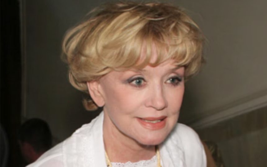 Фінал, гідний драми: Віра Алентова пішла з життя під час прощання з колегою