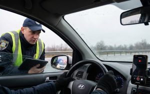 Безпідставна зупинка авто: як захистити свої права у 2025 році — аналіз законодавства