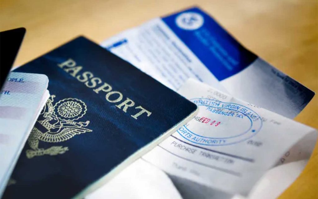 Удар по дипломатії та звичайних громадянах