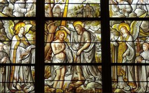 Свята вода-2026: новий календар, правила набору та секрети зберігання агіасми