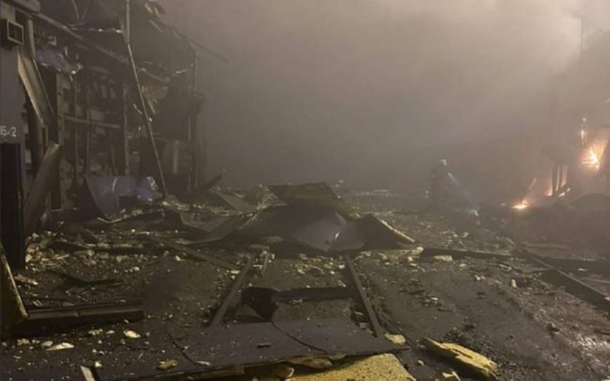 Чорний дим над лиманом: Чому удар по порту "Південний" — це більше, ніж просто руйнування складів