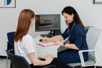 Коли та де можна пройти «Скринінг здоров’я 40+»: як отримати 2000 грн