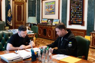 Ставка на спецслужби: Зеленський кличе Кирила Буданова керувати Офісом Президента