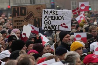 Протести в Данії через Гренландію: тисячі людей відповіли на заяви Трампа
