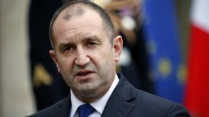 https://www.radiosvoboda.org/a/news-radev-prezydent-bolharii-vidstavka/33654042.html