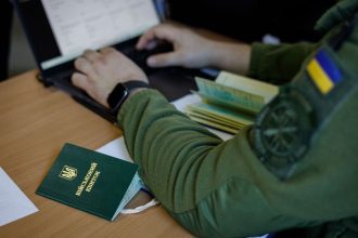 За що ТЦК може подати в розшук у 2026 році: топ причин, які штрафи та як перевірити себе в Резерв+