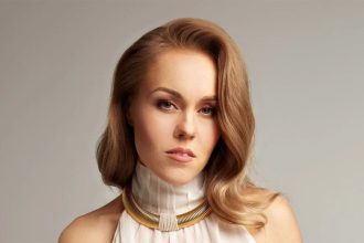 Кібер-атака на зіркову родину: Олену Тополю шантажували підробленим інтимним відео