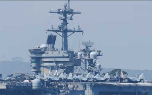 Вогняне небо над Аравією: ВМС США знищили іранський дрон, що загрожував авіаносцю USS Abraham Lincoln