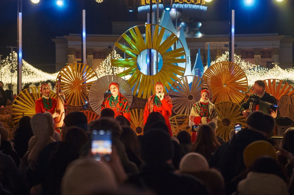 Масниця на ВДНГ 2026: повна програма, скільки коштує вхід та парковка