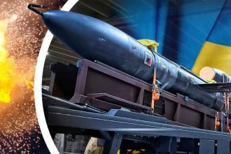 Вогняний привіт для Путіна: як український "Фламінго" перетворив на попіл ангари з "Орешніком" у Капустиному Яру