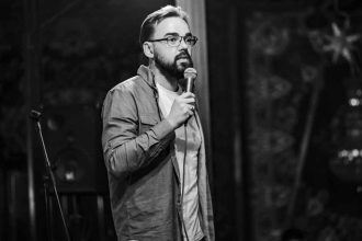 Сміх, що обірвався на злеті: на Харківщині під час порятунку побратимів загинув стендап-комік Артур Петров