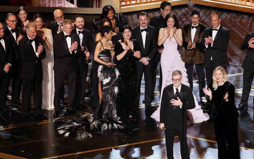 Тріумф на "Оскар-2026": як чорна комедія "Одна битва за іншою" здобула статус найкращого фільму року