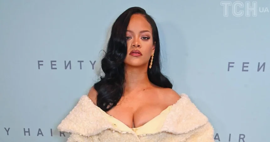 Будинок Ріанни в Лос-Анджелесі обстріляли з гвинтівки, підозрювану затримали