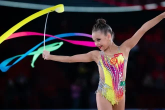 Гімнастка з РФ стала спиною до українського прапора на Кубку світу: що сталося в Софії