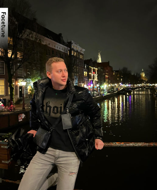 Львівський медцентр відмовив російськомовному клієнту: що за законом