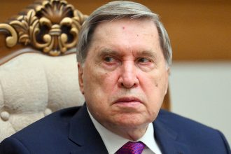 Радник Путіна Ушаков зірвав розмову з Францією про мирні переговори