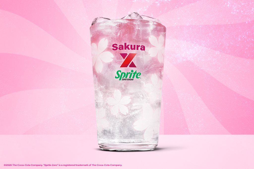 У Швеції McDonald’s випустив рожеве меню Pink Treats з McFlurry, рожевими фрі та Sakura Sprite