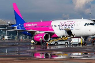 Wizz Air написав «повертаємось додому» і почав набір пілотів для України