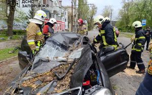 Сильний вітер в Україні: наслідки шторму та прогноз ДСНС
