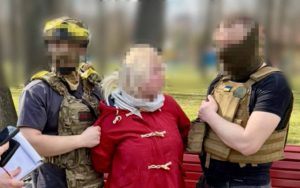Зрада в прямому ефірі: як СБУ затримала агентку РФ, що наводила дрони на житлові квартали Харкова