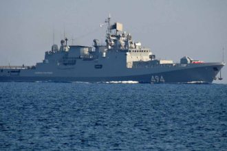 Геополітичний парадокс: як РФ конвоює танкери в Ла-Манші та чому Кремль до смерті боїться українських дронів в Атлантиці