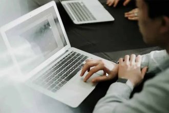 Масштабний збій інтернету 20 квітня: чому перестали працювати ChatGPT, Gemini та Telegram