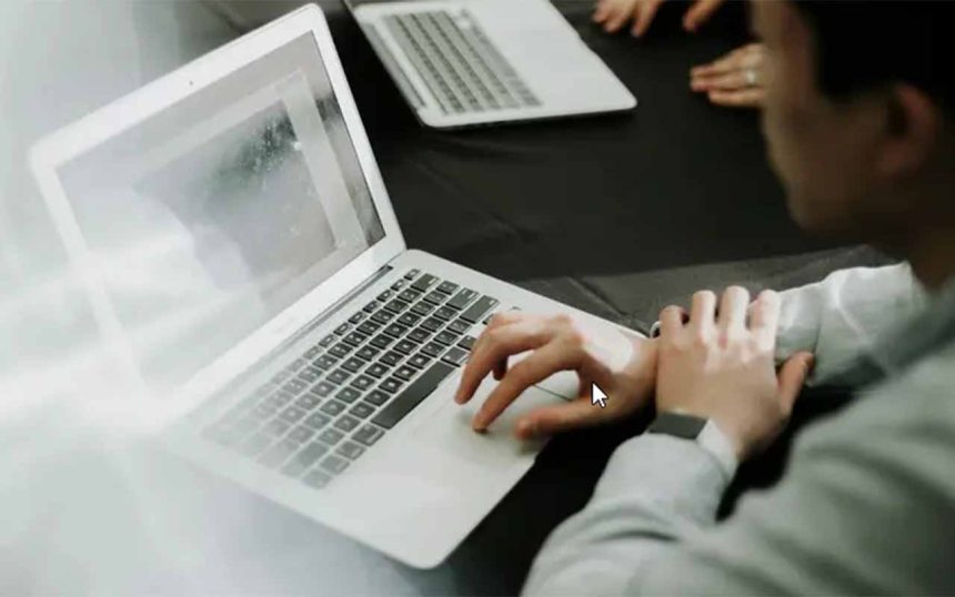 Масштабний збій інтернету 20 квітня: чому перестали працювати ChatGPT, Gemini та Telegram