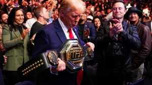 «Подарунок народу» — біля Білого дому звели тимчасову арену UFC Freedom 250 до 80-річчя Дональда Трампа. Що відомо про дату, гостей, витрати, безпеку, критику і політичний сенс події.