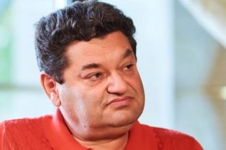 Вибух у Монако сьогодні поранив бізнесмена Вадима Єрмолаєва, його партнерку та сина. Поліція шукає підозрюваного у Франції, прокуратура розслідує замах на вбивство.