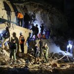 Землетрус у Венесуелі магнітудою 7,5 забрав життя щонайменше 32 людей, ще 700 постраждали. У Каракасі та Ла-Гуайрі зруйновані будинки, закритий головний аеропорт.