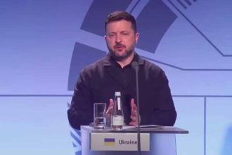 Виробництво дронів та ракет: стратегія симетричних ударів України