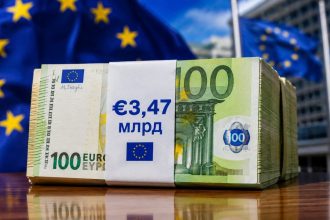 Україна отримала €3,47 млрд від ЄС у межах Ukraine Support Loan. Кошти спрямують на дрони, ракети, системи ППО та винищувачі Gripen. Деталі нового оборонного фінансування.