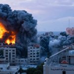 США завдали нових ударів по 90 цілях в Ірані, після чого Тегеран атакував Бахрейн, Кувейт і Катар. Що відомо про бази США, авіарейси, нафтові маршрути та ризики для України.