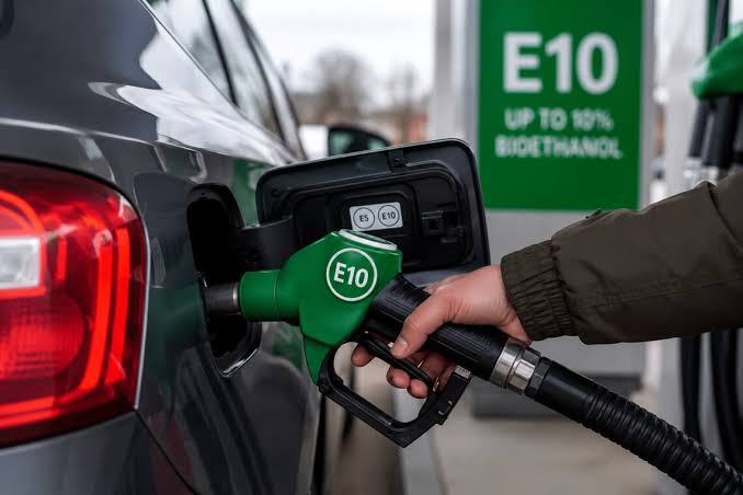 Бензин E10 після першого тижня продажу: що помітили українські водії