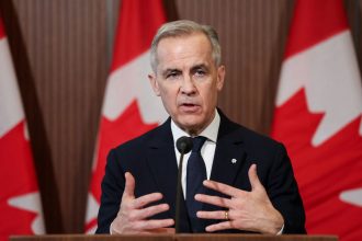 Канада оголосила новий пакет військової допомоги Україні на $900 млн: боєприпаси, 35 бронемашин, технології та інженерне обладнання передадуть у межах підтримки 2026 року. Деталі рішення. від Оттави.