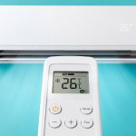 Яку температуру ставити на кондиціонері у спеку: оптимальні 25–27 °C, режим Eco, закриті вікна, чисті фільтри та практичні способи скоротити витрати електроенергії влітку.