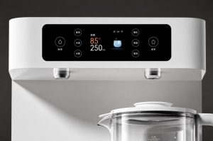Xiaomi представила Mijia Smart Tea Bar Pro: чайна станція кип’ятить воду за 15 секунд, має голосове керування, точне налаштування температури та стерилізацію посуду. Ціна й характеристики. для Китаю.