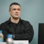 Чому звільнили Михайла Федорова з Міноборони: пояснення Володимира Зеленського, деталі розбіжностей із Сирським, реакція головкома та кандидат на посаду міністра оборони України.
