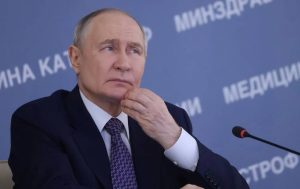РФ змінює тактику ударів по енергетиці України: у фокусі менші підстанції, тепло- й водопостачання. Як Україна готується до зими 2026/27, посилює захист і створює резерви обладнання.