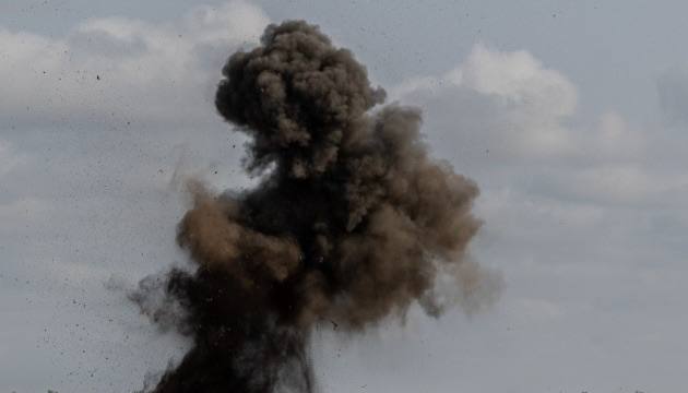 Росія вдарила по підприємству у Запоріжжі: виникла пожежа, пошкоджене виробництво