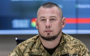 В Україні не планують знижувати верхню межу мобілізаційного віку до 55 років. Павло Паліса пояснив позицію ОП, строки служби та курс на контрактну армію станом на 29 серпня 2026 року. Головні деталі.