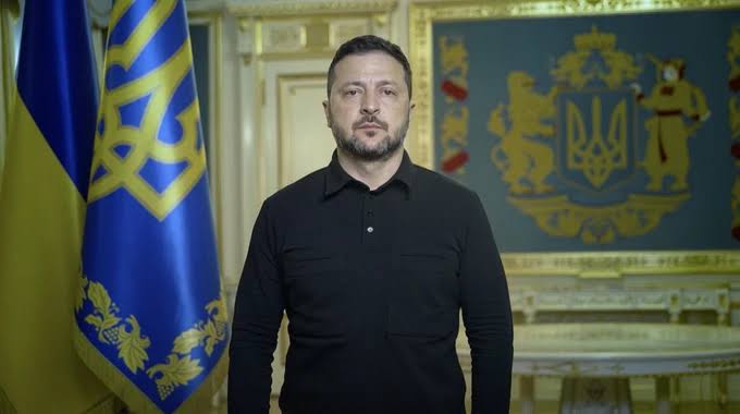 Зеленський після нічного удару РФ анонсував переговори про ракети-перехоплювачі
