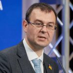 Дефіцит бюджету України у 2026 році: Данило Гетманцев заявив, що підстав для скорочення соціальних виплат і пенсій немає. Що відомо про видатки, індексацію та фінансування держави та допомогу людям.