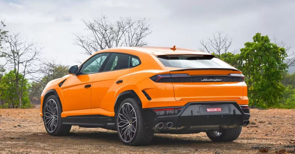Lamborghini Urus SE 2026: 800-сильний гібридний кросовер розігнали до 312 км/год